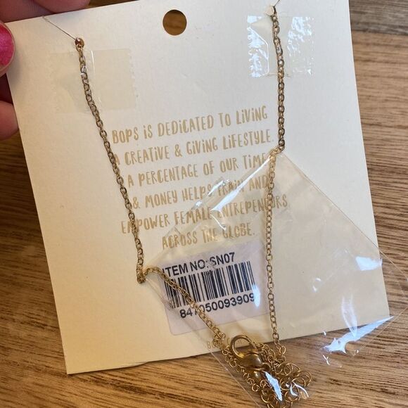NEW BOPS Laugh More Gold Necklace Positive Vibes Minds Life Female Entrepreneurs - Picture 2 of 2